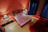 hotel_img